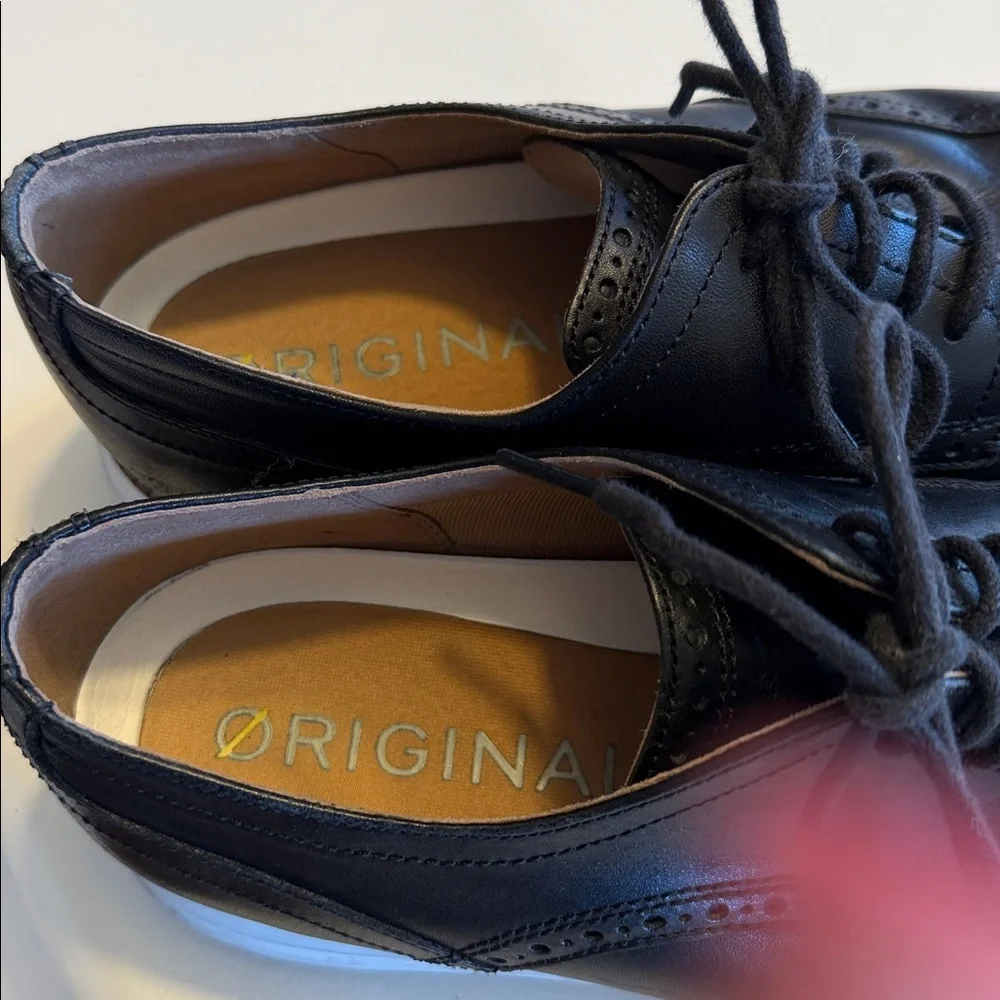 Cole Haan Men's Black Leather Dress Shoes Sz 11.5. Tub1